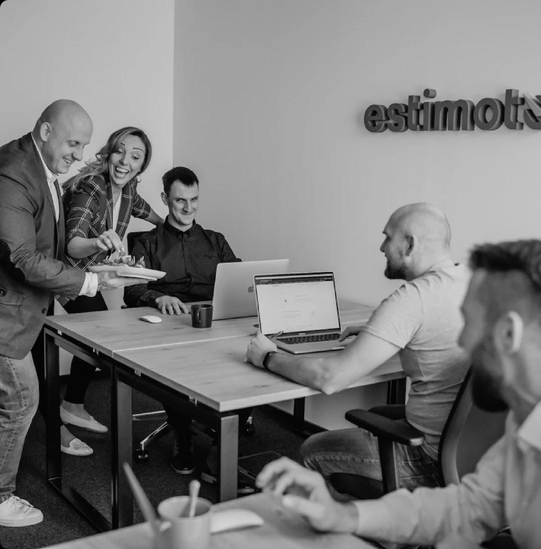 Il team Estigroup